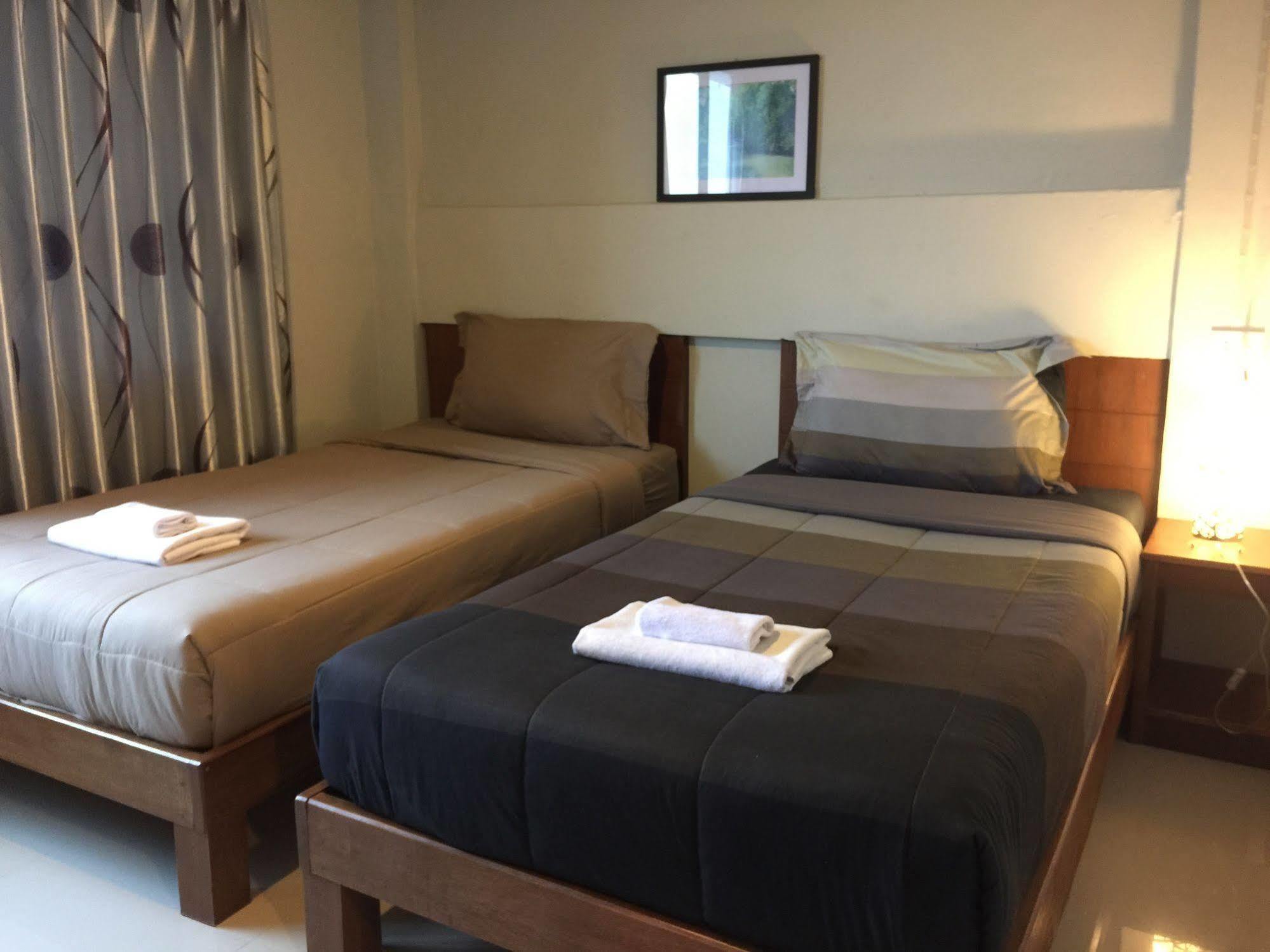 The House 招待所 Krabi